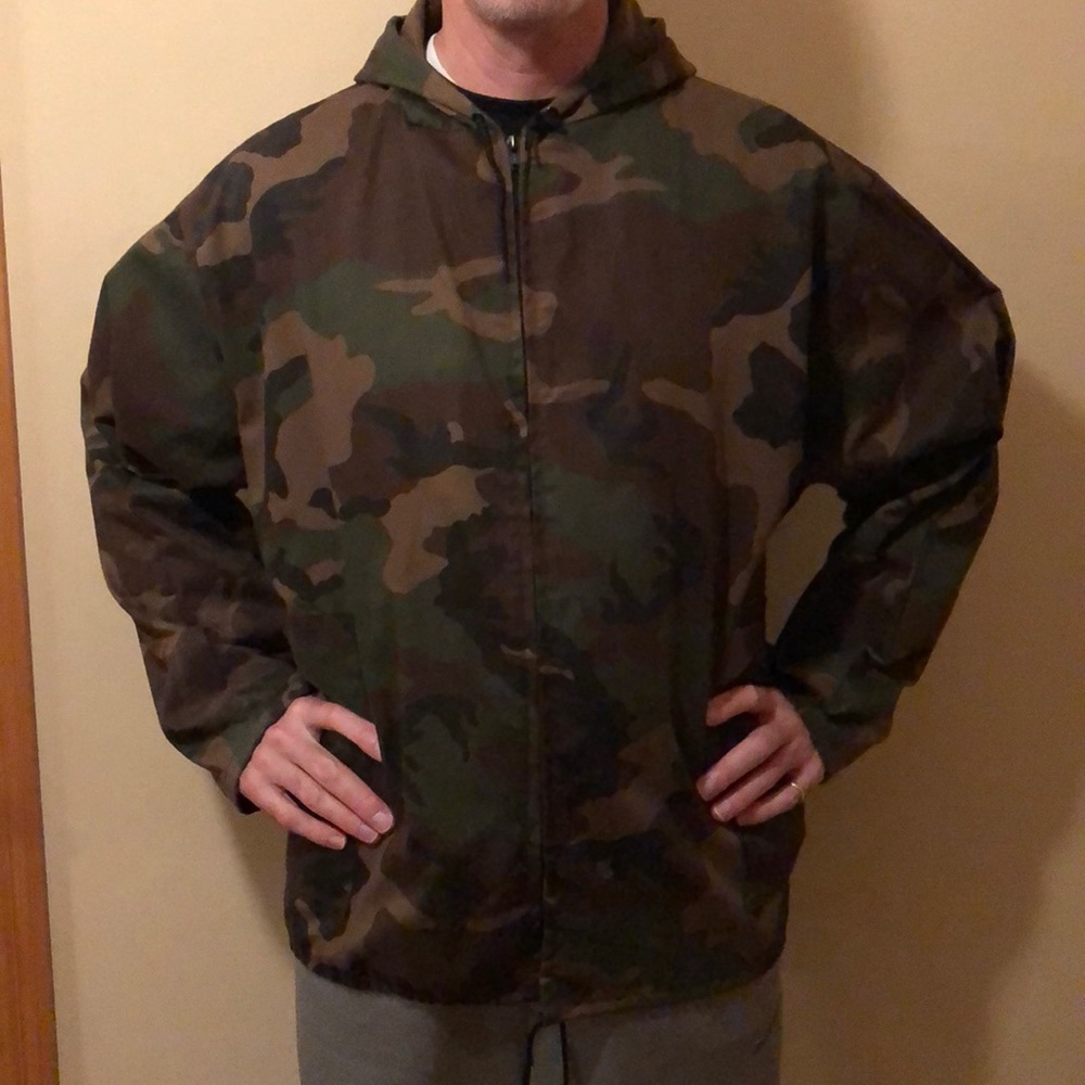 Men’s camouflage hunting jacket.